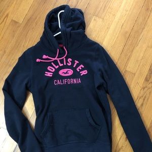 Hollister and the north face